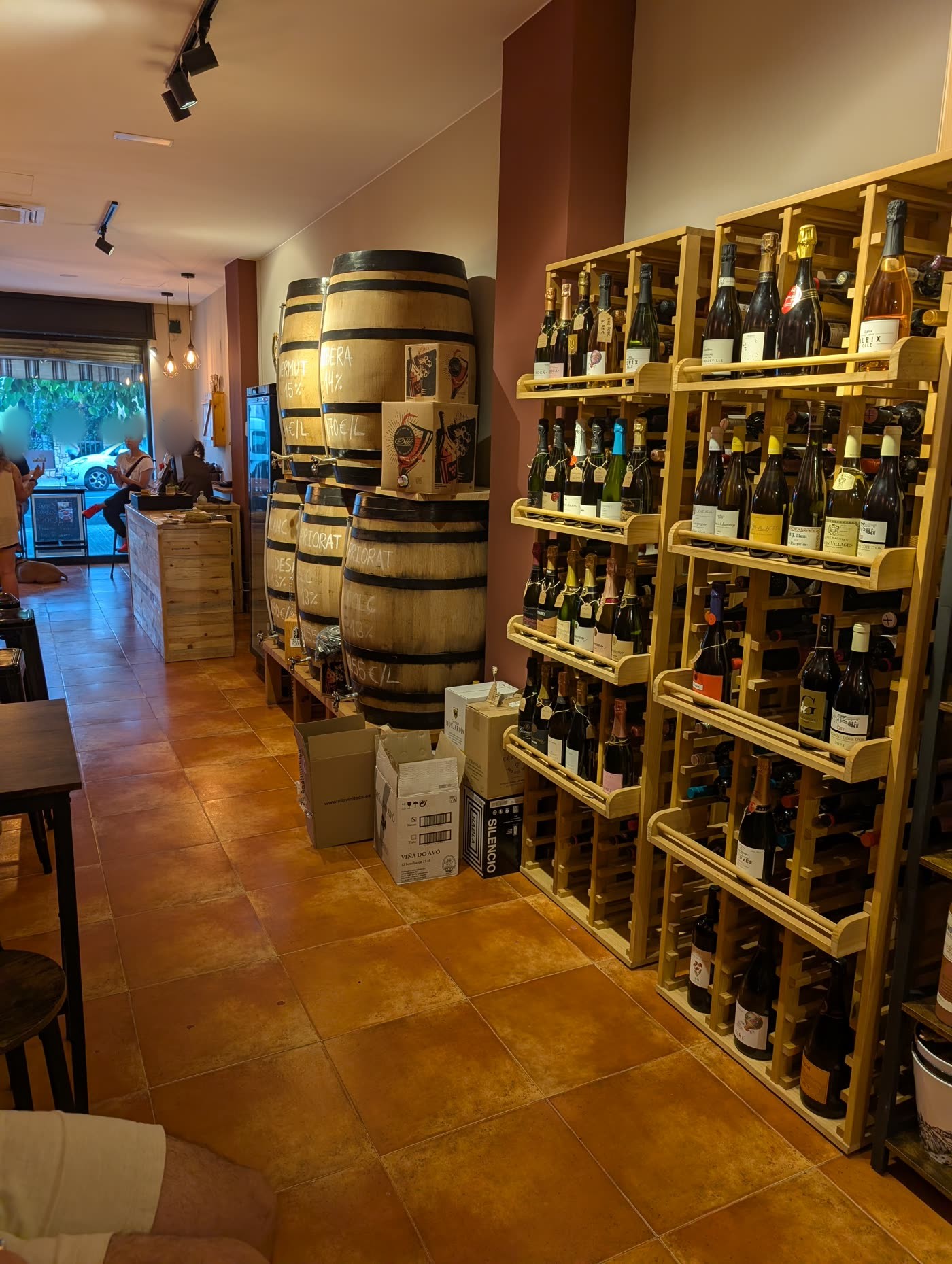 Interior d'Un Cop de Vi a Vallirana